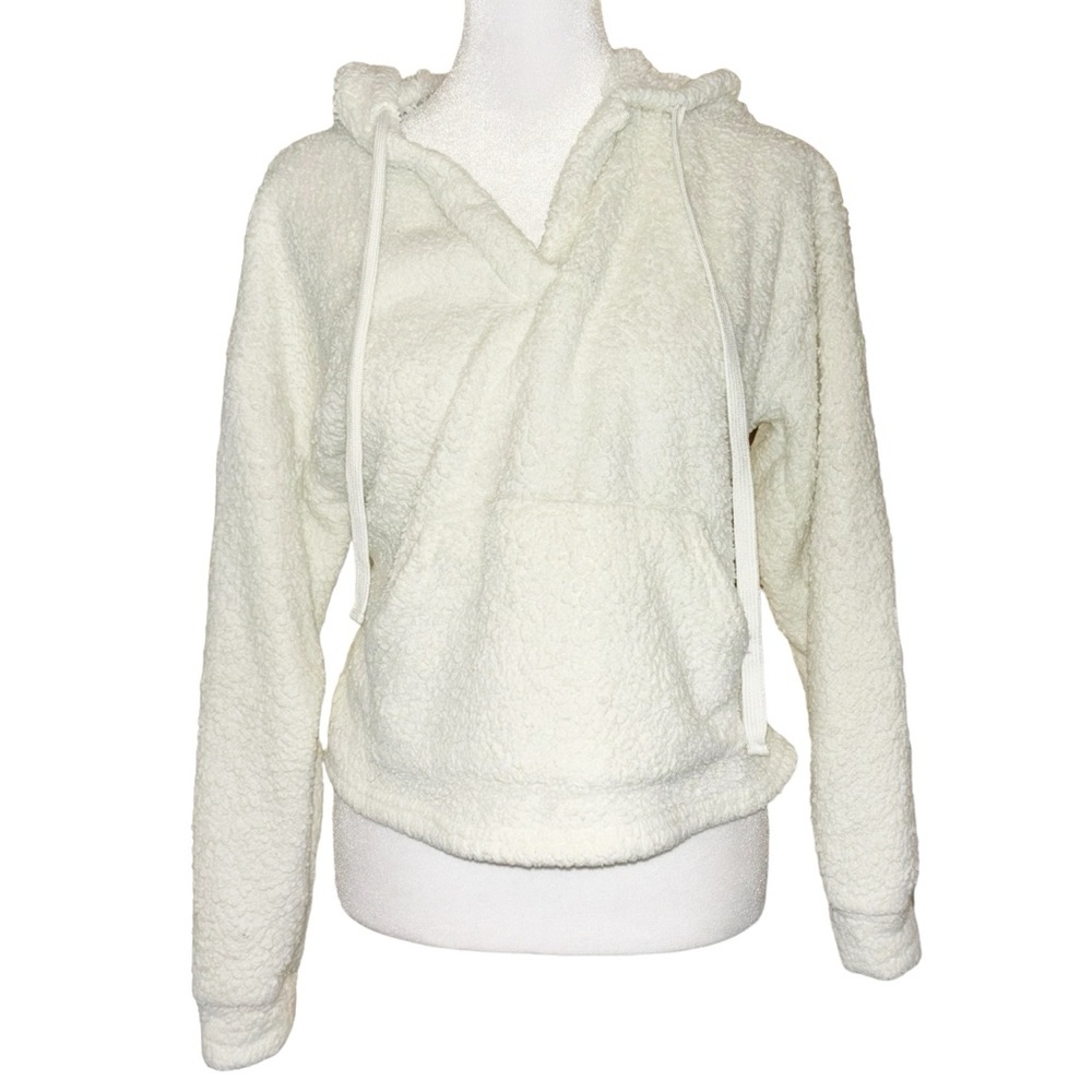Plush cropped hoodie